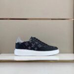 Louis Vuitton Unisex Beverly Hills Sneaker Black Monogram-Printed Calf Leather Rubber Outsole - Imagen 2