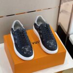 Louis Vuitton Unisex Beverly Hills Sneaker Black Monogram-Printed Calf Leather Rubber Outsole - Imagen 4