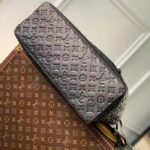 Louis Vuitton Unisex LV Helmet Bag Black Calf Leather Cowhide Double Handles - immagine 6