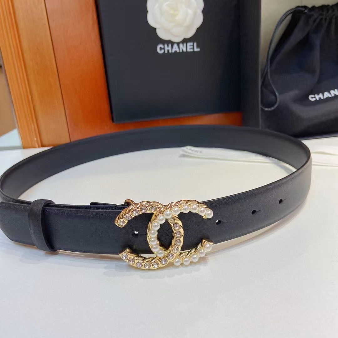 Chanel Women CC Belt Calfskin Gold-Tone Metal Resin Strass Black (3)
