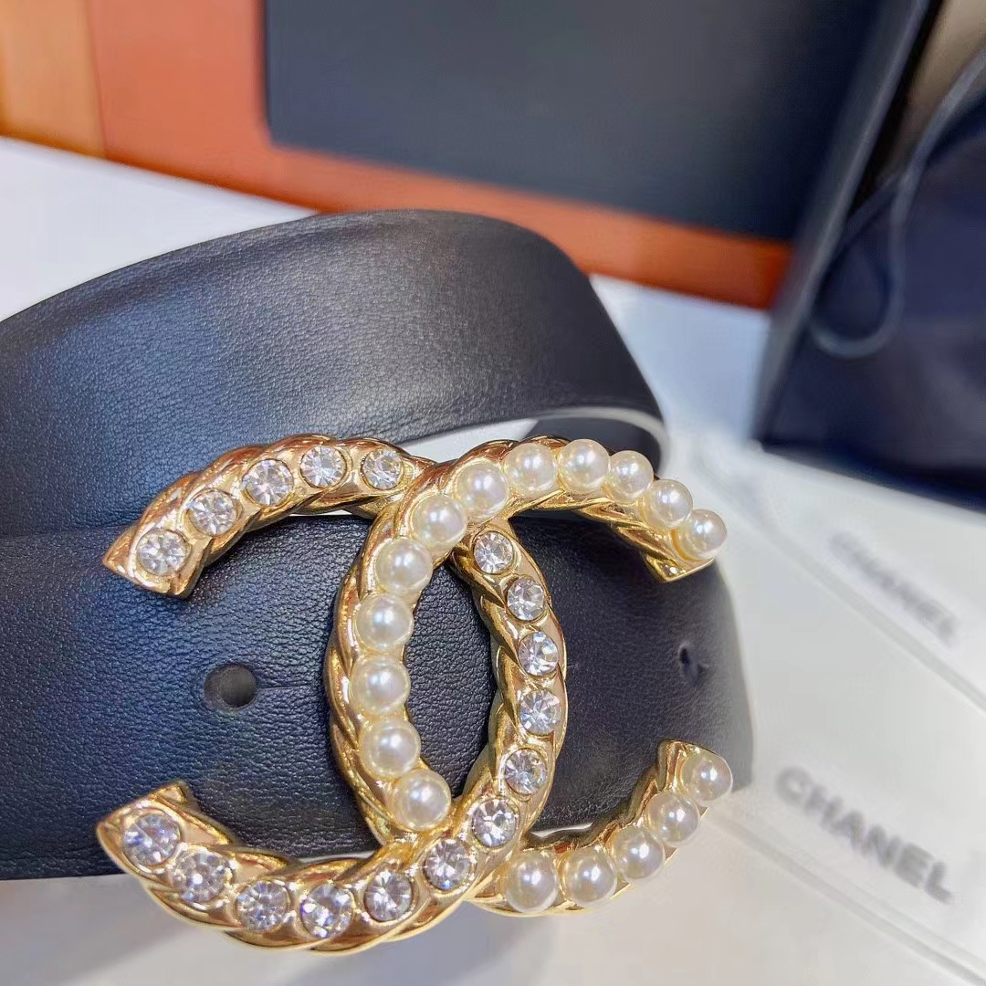 Chanel Women CC Belt Calfskin Gold-Tone Metal Resin Strass Black (5)