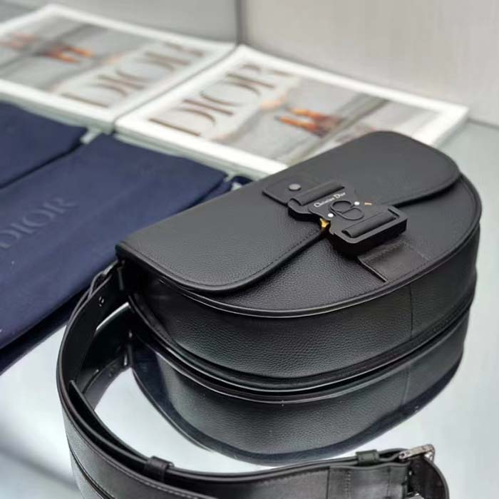 Dior CD Unisex Gallop Bag Strap Black Grained Calfskin Flap Closure (5)
