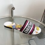 Dior Unisex CD Dway Slide Embroidered Cotton White Multicolor Indian Animals Tiger - Image 2