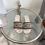 Dior Unisex CD Dway Slide Beige Black Embroidered Cotton Toile De Jouy Voyage – Image 3