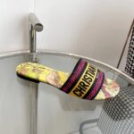 Dior Unisex CD Dway Slide Lime Yellow Multicolor Embroidered Cotton Toile De Jouy Voyage – Image 2