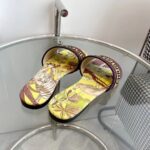 Dior Unisex CD Dway Slide Lime Yellow Multicolor Embroidered Cotton Toile De Jouy Voyage – Image 5