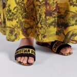 Dior Unisex CD Dway Slide Lime Yellow Multicolor Embroidered Cotton Toile De Jouy Voyage – Image 12