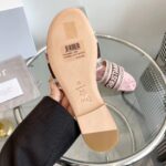 Dior Unisex CD Dway Slide Pink Gray Embroidered Cotton Toile De Jouy Sauvage - immagine 10