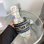 Dior Unisex CD Dway Slide White Multicolor Embroidered Cotton Étoile De Voyage Motif - immagine 7