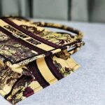 Dior Unisex CD Medium Book Tote Yellow Multicolor Toile De Jouy Voyage Embroidery - immagine 8