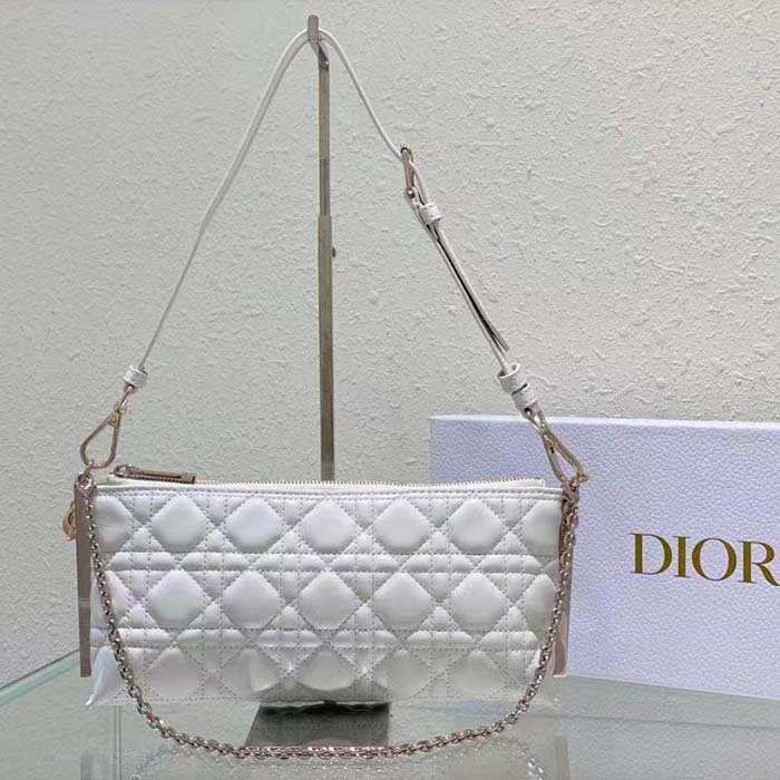 Dior Women CD Dior Club Bag Dusty Ivory Cannage Lambskin (3)