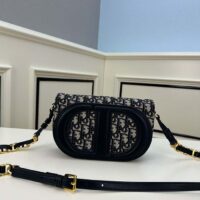 Dior Women CD Signature Bag Strap Blue Dior Oblique Jacquard Flap Closure (3)