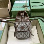 Gucci Unisex GG Mini Bucket Bag Interlocking G Beige Ebony GG Supreme Canvas - Image 2