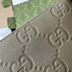 Gucci Unisex Jumbo GG Medium Messenger Bag Dark Green Leather Zip Closure - Image 7