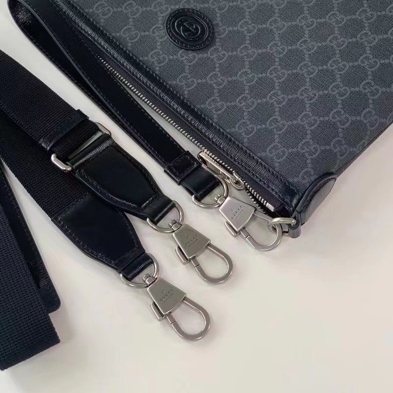 Gucci Unisex Messenger Bag Interlocking G Black GG Supreme Canvas Leather Zip Closure (4)