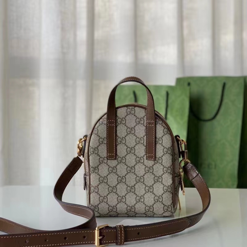 Gucci Unisex Multi-Function Bag Interlocking G Beige Ebony GG Supreme Canvas (6)