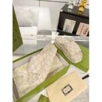 Gucci Unisex Slide Sandal Interlocking G Beige Ebony GG Rubber Low Heel – Bild 6