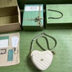 Gucci Women GG Interlocking G Mini Heart Shoulder Bag White Diagonal Matelassé Leather - Imagen 6