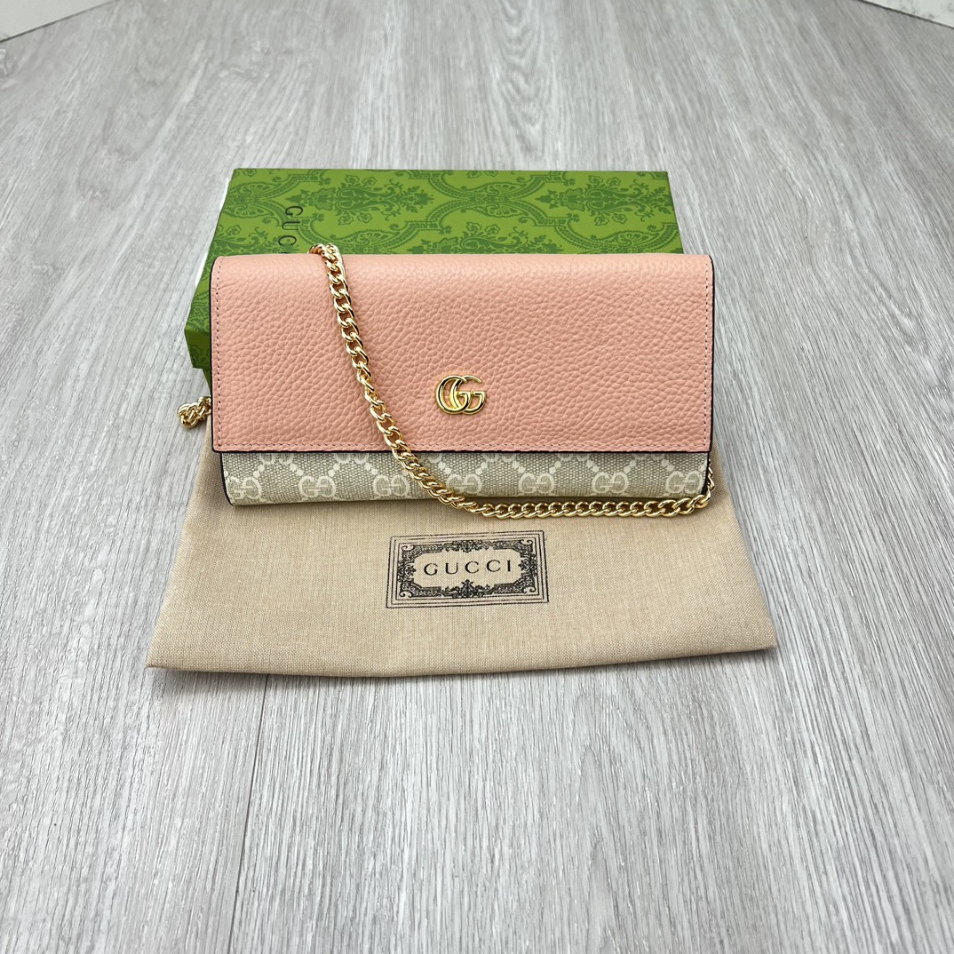 Gucci Women GG Marmont Chain Wallet Beige White GG Supreme Canvas Pink Leather (9)