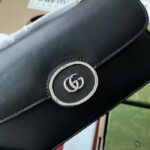 Gucci Women Petite GG Mini Shoulder Bag Black Leather Double G Push Lock Closure - immagine 3