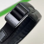 Louis Vuitton LV Unisex Comet Backpack Black Borealis Calf Leather Cowhide Double Zip - immagine 8