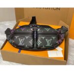 Louis Vuitton LV Unisex Comet Bumbag Black Borealis Calf Leather Cowhide Double Zip - Image 4