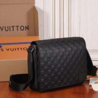 Louis Vuitton LV Unisex District PM Bag Black Damier Infini Cowhide Leather (2)