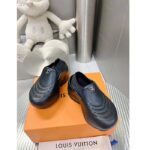 Louis Vuitton LV Unisex LV Shark Clog Black EVA Rubber Anatomic Insole - Image 5