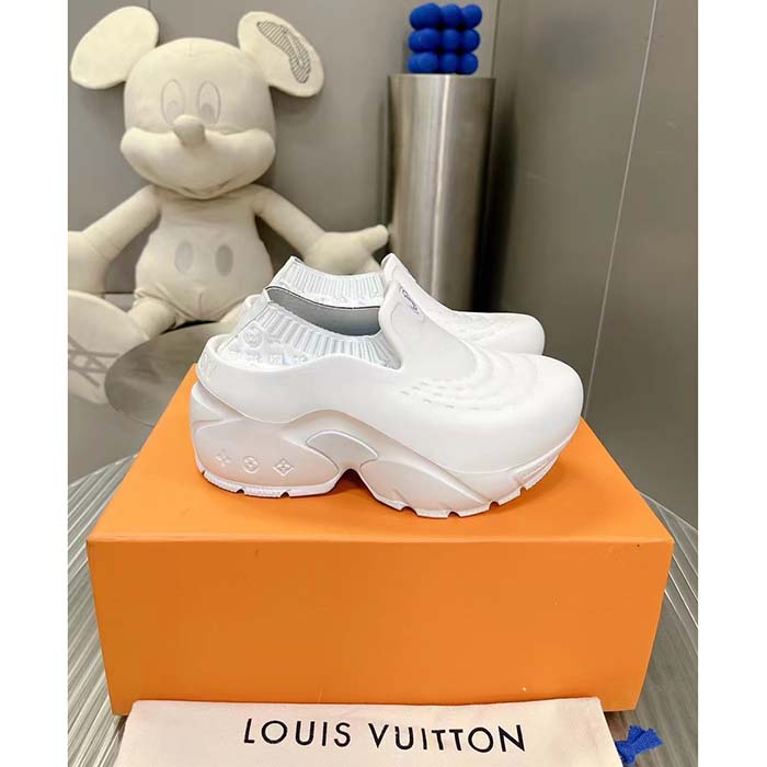 Louis Vuitton LV Unisex LV Shark Clog White EVA Rubber Anatomic Insole (3)