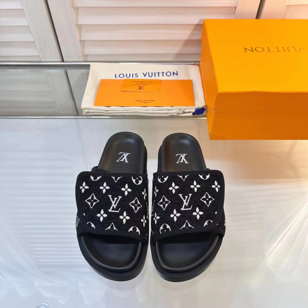 Louis Vuitton LV Unisex Miami Mule Black Mini Monogram Textile Anatomic Insole (10)