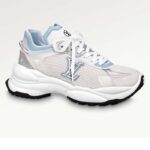 Baskets unisexes Louis Vuitton LV Run 55 bleu denim, mélange de matériaux, semelle extérieure en caoutchouc surélevée