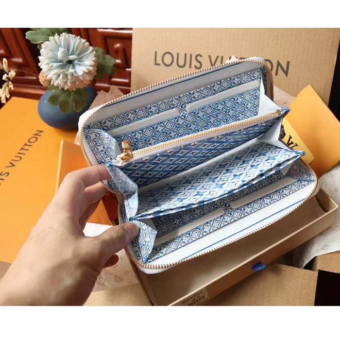 Louis Vuitton LV Unisex Zippy Wallet Blue Monogram Coated Canvas Zip Closure (12)