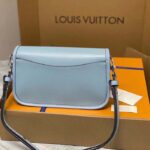 Louis Vuitton LV Women Buci Crossbody Cloud Blue Epi Grained Cowhide Leather – Bild 6