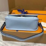 Louis Vuitton LV Women Buci Crossbody Cloud Blue Epi Grained Cowhide Leather – Bild 8
