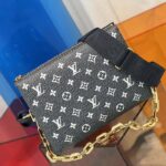 Louis Vuitton LV Women Coussin PM Handbag Blue Lambskin Cowhide Leather Zip Closure - Bild 4