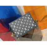 Louis Vuitton LV Women Coussin PM Handbag Blue Lambskin Cowhide Leather Zip Closure - Bild 3