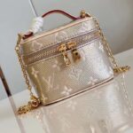 Louis Vuitton LV Women Micro Vanity Beige Monogram Coated Canvas Microfiber Lining - Imagen 3