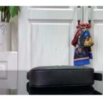 Louis Vuitton LV Women Mini Moon Black Monogram Empreinte Embossed Supple Grained Cowhide Leather - immagine 5