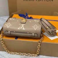 Louis Vuitton LV Women Pochette Métis East West Bag Beige Grained Cowhide Leather (7)