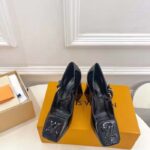 Louis Vuitton LV Women Shake Pump Black Patent Calf Leather Lambskin 8.5 CM Heel - Imagen 3