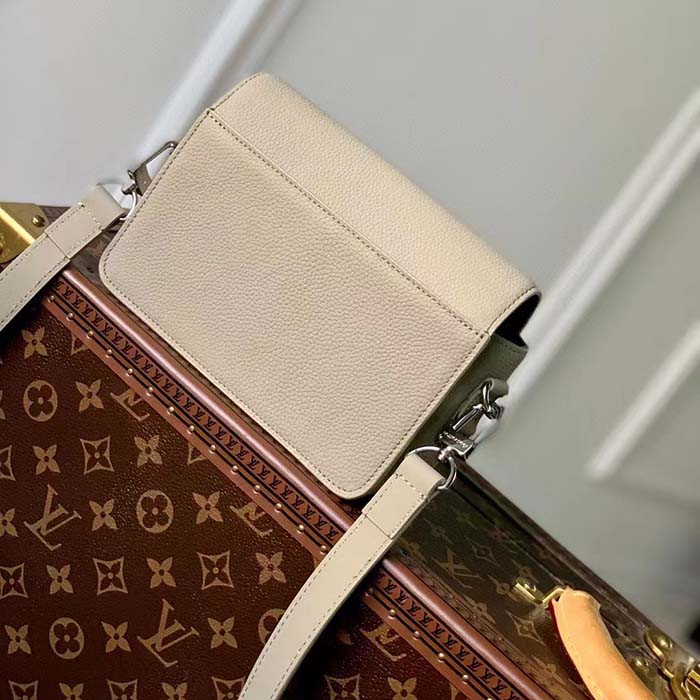 Louis Vuitton Unisex Fastline Wearable Wallet Sage Cowhide Leather Textile Lining (6)