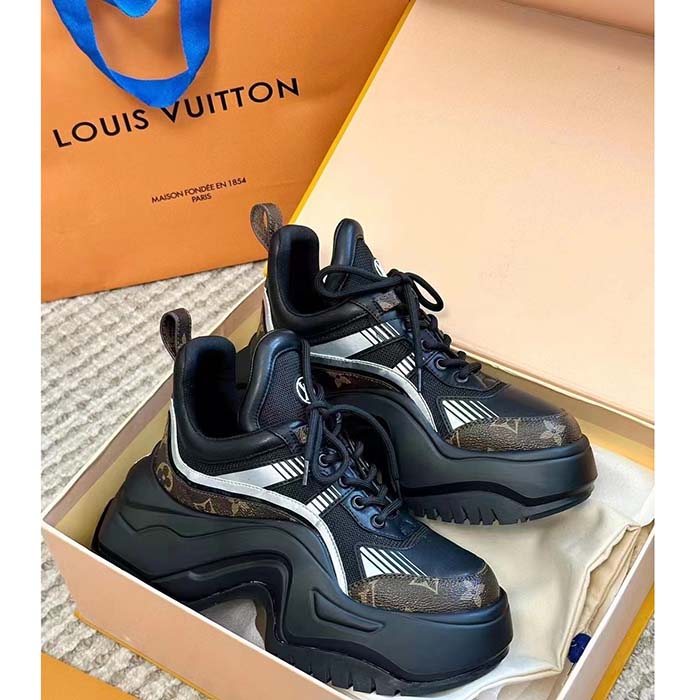 Louis Vuitton Unisex LV Archlight 2.0 Platform Sneaker Black Mix of Materials 5 Cm Heel (8)