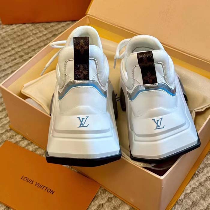 Louis Vuitton Unisex LV Archlight 2.0 Platform Sneaker Light Blue Mix of Materials 5 Cm Heel (12)