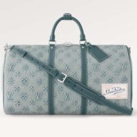 Louis Vuitton Unisex LV Keepall Bandoulière 50 Travel Bag Monogram Washed Denim Coated Canvas (11)