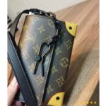 Louis Vuitton Unisex LVxYK Steamer Wearable Wallet Radiant Sun Monogram Macassar Coated Canvas - Imagen 7