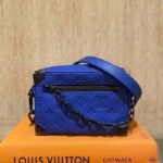 Louis Vuitton Unisex Mini Soft Trunk Racing Blue Embossed Taurillon Monogram Cowhide Leather - Imagen 2