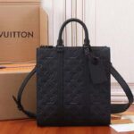 Louis Vuitton Unisex Sac Plat NV Black Embossed Taurillon Monogram Cowhide Leather – Bild 4