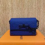 Louis Vuitton Unisex Steamer Wearable Wallet Racing Blue Embossed Taurillon Monogram Cowhide Leather - Image 2