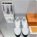 Louis Vuitton Unisex Trainer Sneaker Green Strass Rubber Outsole LV Initials Monogram Flowers – Bild 6