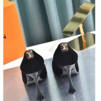 Louis Vuitton Women LV Blossom Pump Black Lambskin Leather Outsole 9.5 CM Heel (1)